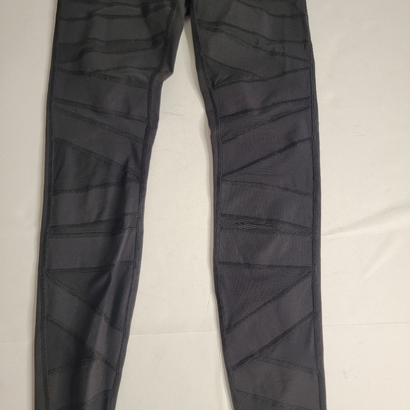 Lululemon Sz 6 Leggings Sheer Mesh Pannels Full Length High Rise High Times - Picture 2 of 7